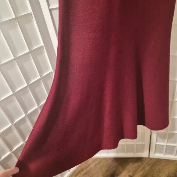 ST. JOHN Wool-Blend Knit Sheath Dress Cardinal Red NWT Sz 6 - Picture 5 of 12